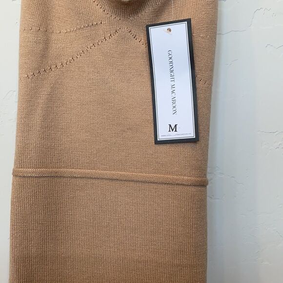 DEBBY' CROSS BACK KNITTED DRESS in Khaki - Picture 4 of 4